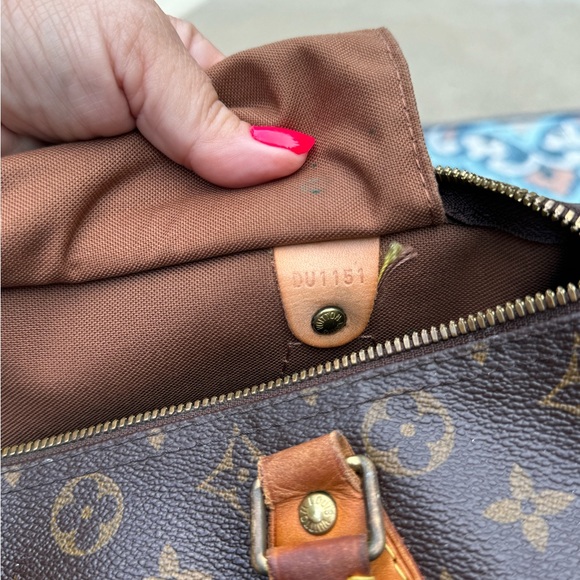 The EVER popular Louis Vuitton Bando 30 - Picture 7 of 10